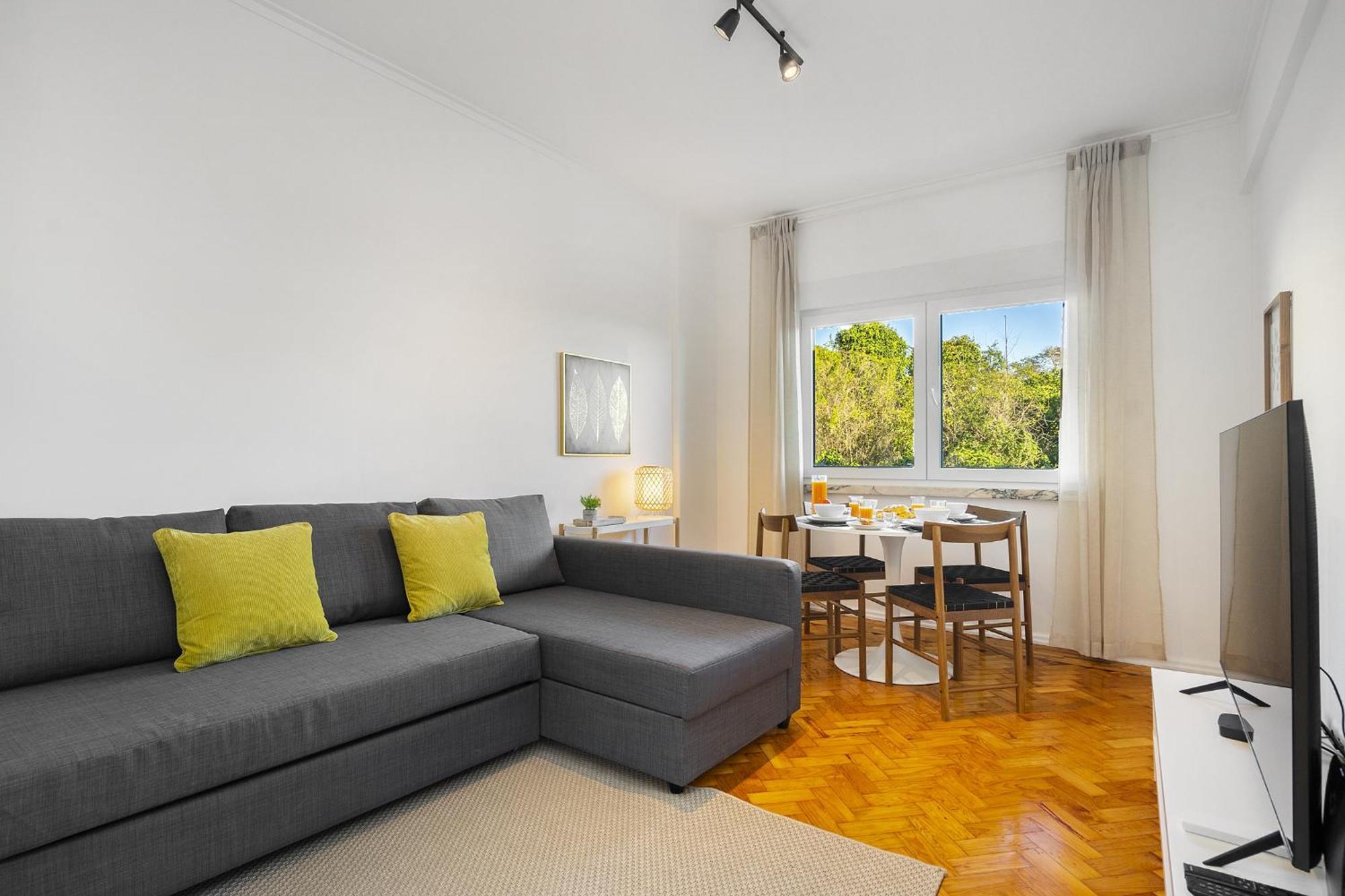 Whome Peaceful Alges Family Home Away From City Noise Экстерьер фото