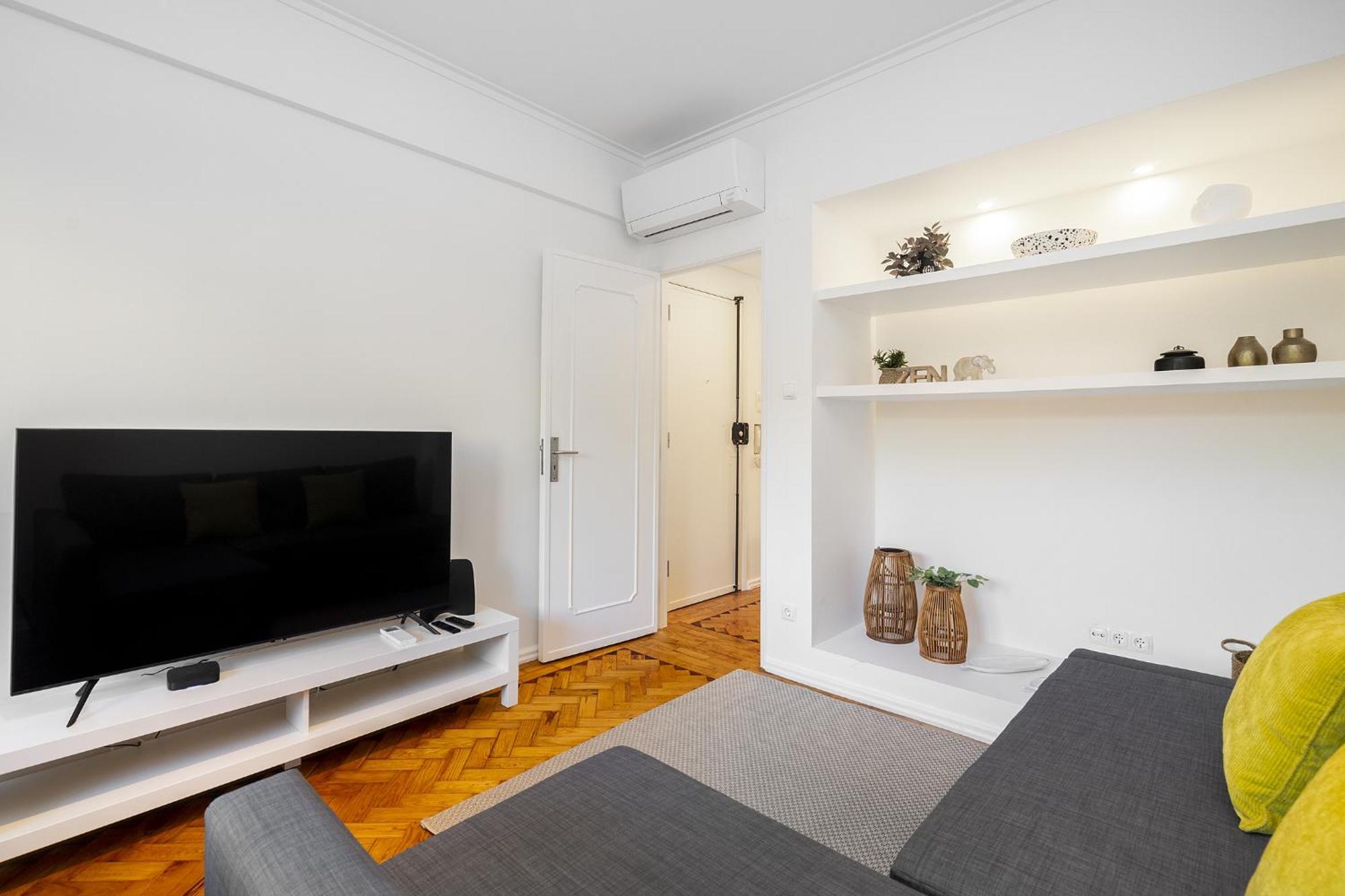 Whome Peaceful Alges Family Home Away From City Noise Экстерьер фото